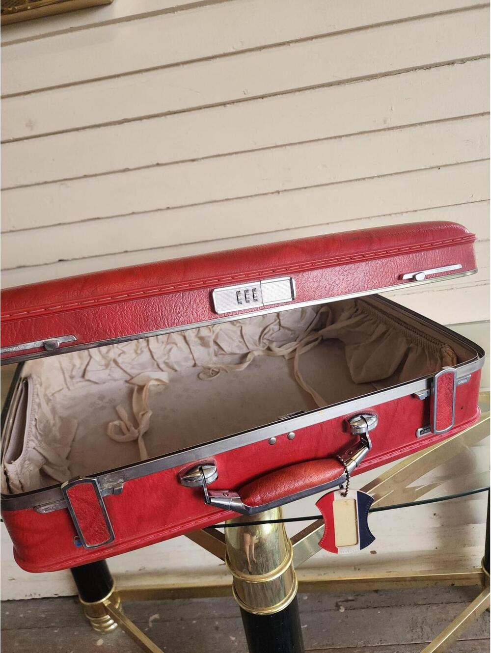 Vintage Red American Tourister Escort Hardshell Retro Suitcase Combination Lock